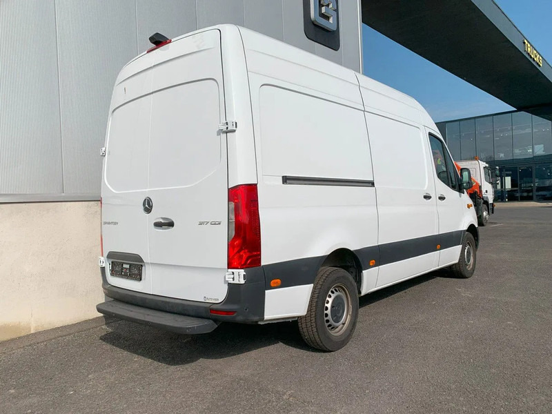 Mercedes-Benz Sprinter 317 CDI*L2H2*360°Camera*Zetelverwarming*Tempomat*Navi* - Цельнометаллический фургон: фото 2 Mercedes-Benz Sprinter 317 CDI*L2H2*360°Camera*Zetelverwarming*Tempomat*Navi* - Цельнометаллический фургон: фото 2