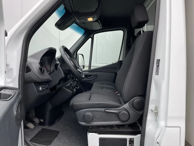 Mercedes-Benz Sprinter 514 *Airconditioning*Cruise control*Zijwindassistent*laadbrug - Фургон с закрытым кузовом: фото 3 Mercedes-Benz Sprinter 514 *Airconditioning*Cruise control*Zijwindassistent*laadbrug - Фургон с закрытым кузовом: фото 3