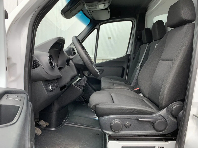 Mercedes-Benz Sprinter 516 Laadbrug*Zijdeur*Cruise Control*Airconditioning* - Фургон с закрытым кузовом: фото 5 Mercedes-Benz Sprinter 516 Laadbrug*Zijdeur*Cruise Control*Airconditioning* - Фургон с закрытым кузовом: фото 5