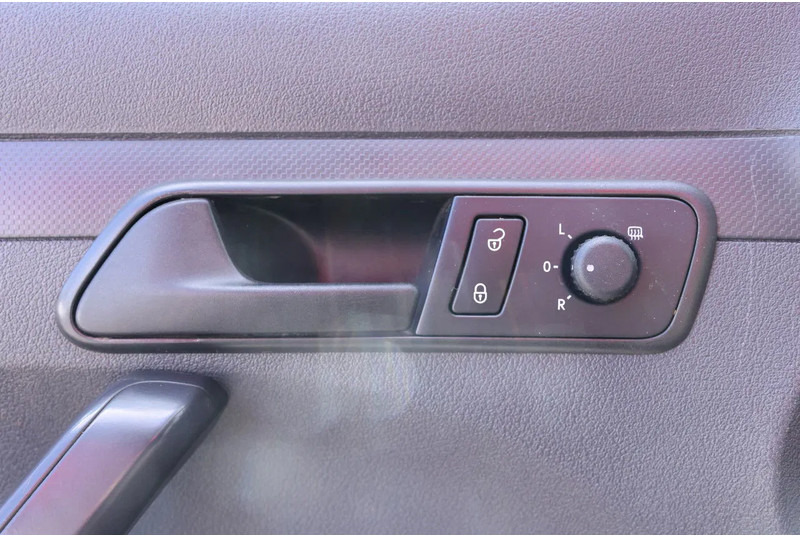 Volkswagen Caddy PARKSENSOREN-SCHUIFDEUR-RADIO USB-TREKHAAK - Легковой фургон: фото 5 Volkswagen Caddy PARKSENSOREN-SCHUIFDEUR-RADIO USB-TREKHAAK - Легковой фургон: фото 5