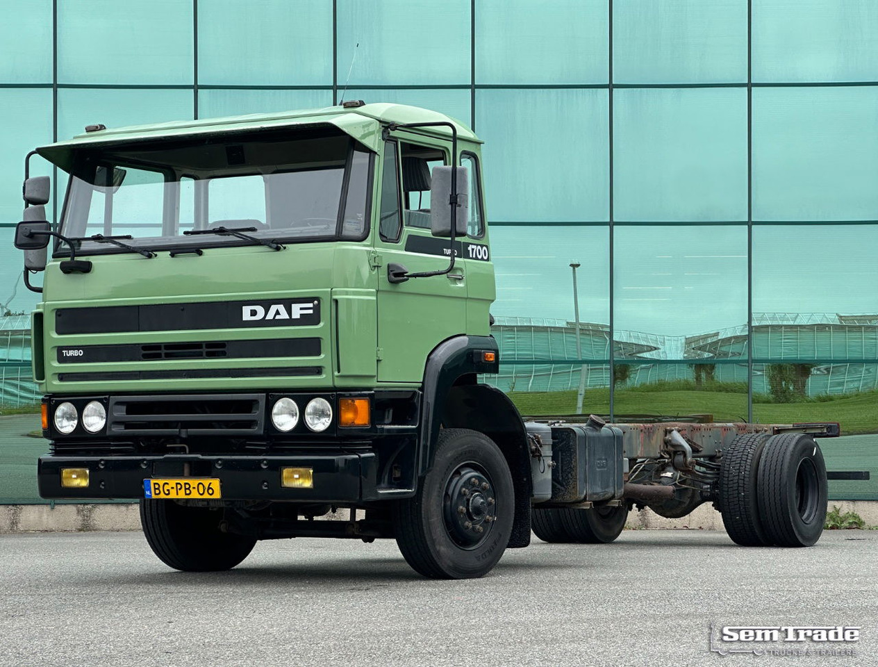 DAF 1700 Chassis 469.000 KM Cabine IN Super Conditie - Грузовик-шасси: фото 1 DAF 1700 Chassis 469.000 KM Cabine IN Super Conditie - Грузовик-шасси: фото 1
