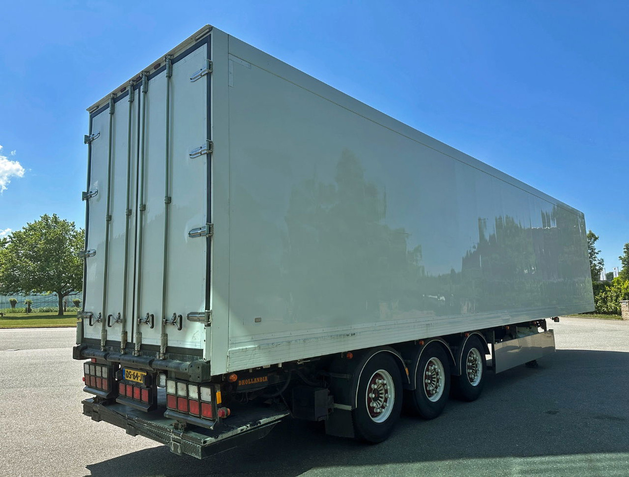 Ekeri 3-AS Multi Temp 1335 x 250 x 271 CM Inside Tail Lift - Полуприцеп-рефрижератор: фото 5 Ekeri 3-AS Multi Temp 1335 x 250 x 271 CM Inside Tail Lift - Полуприцеп-рефрижератор: фото 5
