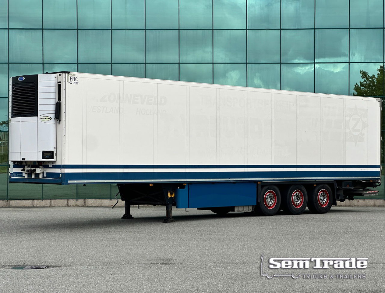 Schmitz Cargobull SCBS3B Carrier Vector 1550 Only 3367 Engine Hours Flowerwide 270 CM High Inside Lift Axle Tail Lift - Полуприцеп-рефрижератор: фото 1 Schmitz Cargobull SCBS3B Carrier Vector 1550 Only 3367 Engine Hours Flowerwide 270 CM High Inside Lift Axle Tail Lift - Полуприцеп-рефрижератор: фото 1