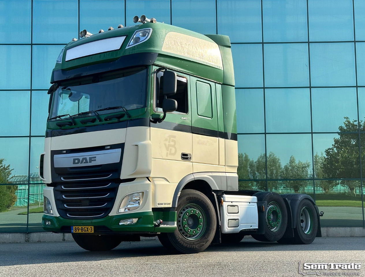 DAF XF 440 FTG SSC 6X2 TOP Condition NL Truck - Тягач: фото 1 DAF XF 440 FTG SSC 6X2 TOP Condition NL Truck - Тягач: фото 1