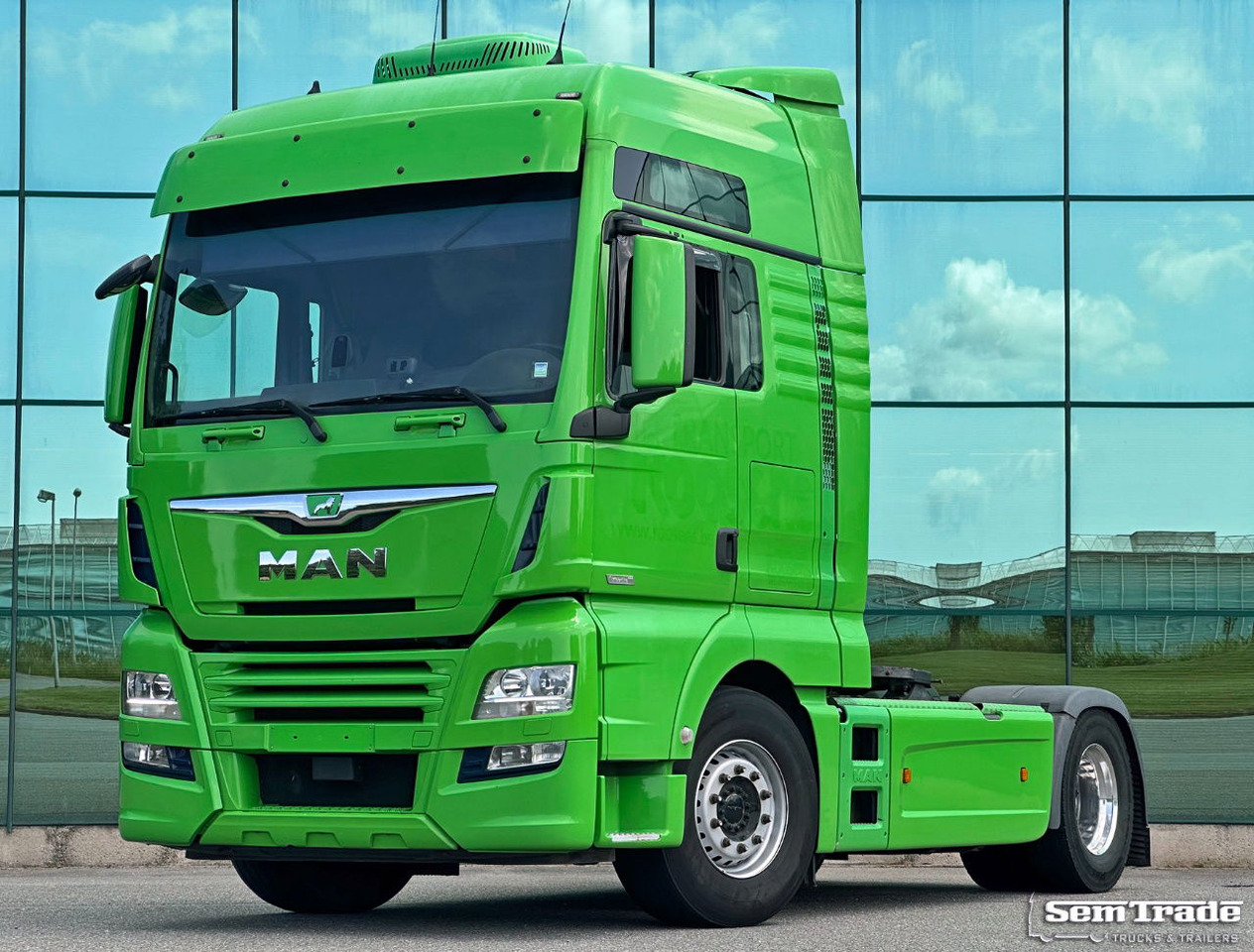 MAN TGX 18.460 Euro 6 Only 697.000 KM 2X Tanks TOP Condition BE-Truck - Тягач: фото 1 MAN TGX 18.460 Euro 6 Only 697.000 KM 2X Tanks TOP Condition BE-Truck - Тягач: фото 1