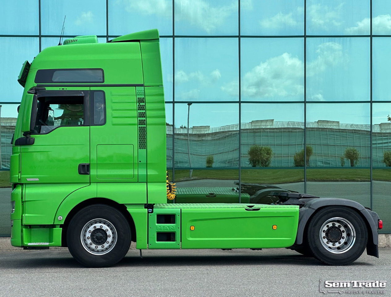 MAN TGX 18.460 Euro 6 Only 697.000 KM 2X Tanks TOP Condition BE-Truck - Тягач: фото 2 MAN TGX 18.460 Euro 6 Only 697.000 KM 2X Tanks TOP Condition BE-Truck - Тягач: фото 2