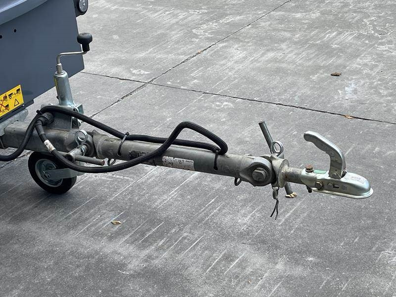 Atlas-Copco XAS 58 KD - Воздушный компрессор: фото 3 Atlas-Copco XAS 58 KD - Воздушный компрессор: фото 3