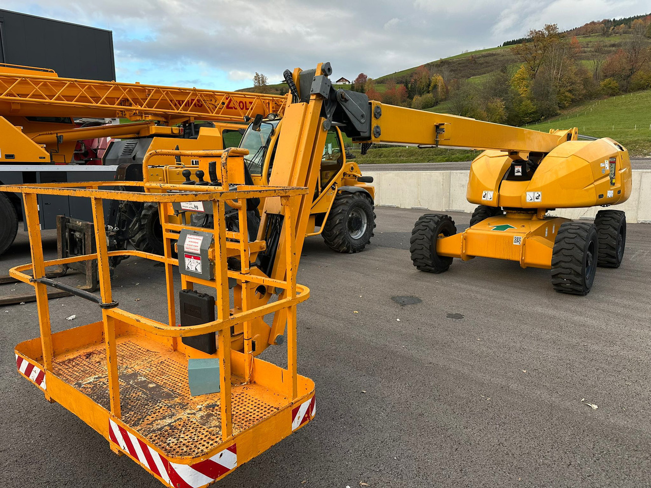 HAULOTTE H16TPX - Телескопический подъемник: фото 1 HAULOTTE H16TPX - Телескопический подъемник: фото 1