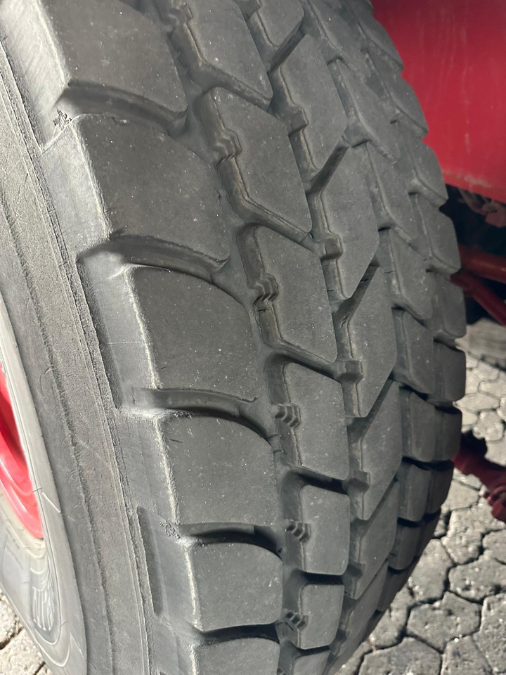 LIEBHERR LTM 1070-4.2 - Мобильный кран: фото 5 LIEBHERR LTM 1070-4.2 - Мобильный кран: фото 5