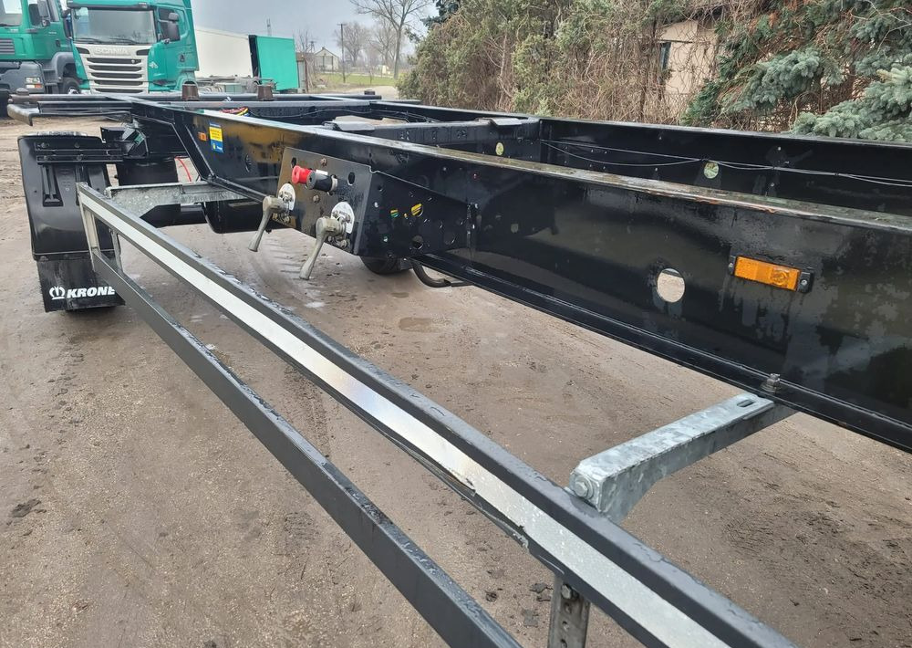 Krone Przyczepa BDF - Прицеп-контейнеровоз/ Сменный кузов: фото 3 Krone Przyczepa BDF - Прицеп-контейнеровоз/ Сменный кузов: фото 3