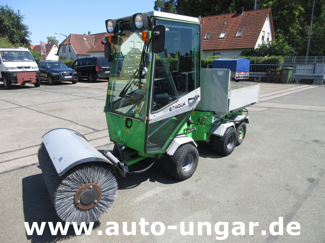 Egholm Nilfisk 2100 Powerflex 4x4 Kipper AHK Hydraulik Bürste Winterdienst - Коммунальный трактор: фото 2 Egholm Nilfisk 2100 Powerflex 4x4 Kipper AHK Hydraulik Bürste Winterdienst - Коммунальный трактор: фото 2