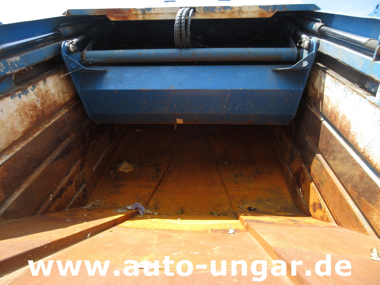 Мусоровоз ISUZU NQR Smoother Q75 Y07 Müllwagen 8m³ TECNO 7.500kg Kipper Presse Lifter: фото 26