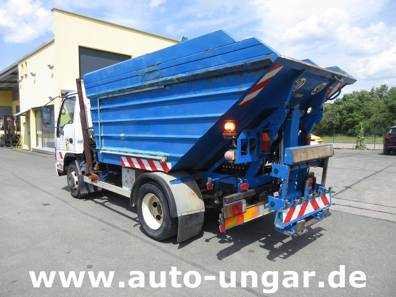 ISUZU NQR Smoother Q75 Y07 Müllwagen 8m³ TECNO 7.500kg Kipper Presse Lifter - Мусоровоз: фото 4 ISUZU NQR Smoother Q75 Y07 Müllwagen 8m³ TECNO 7.500kg Kipper Presse Lifter - Мусоровоз: фото 4
