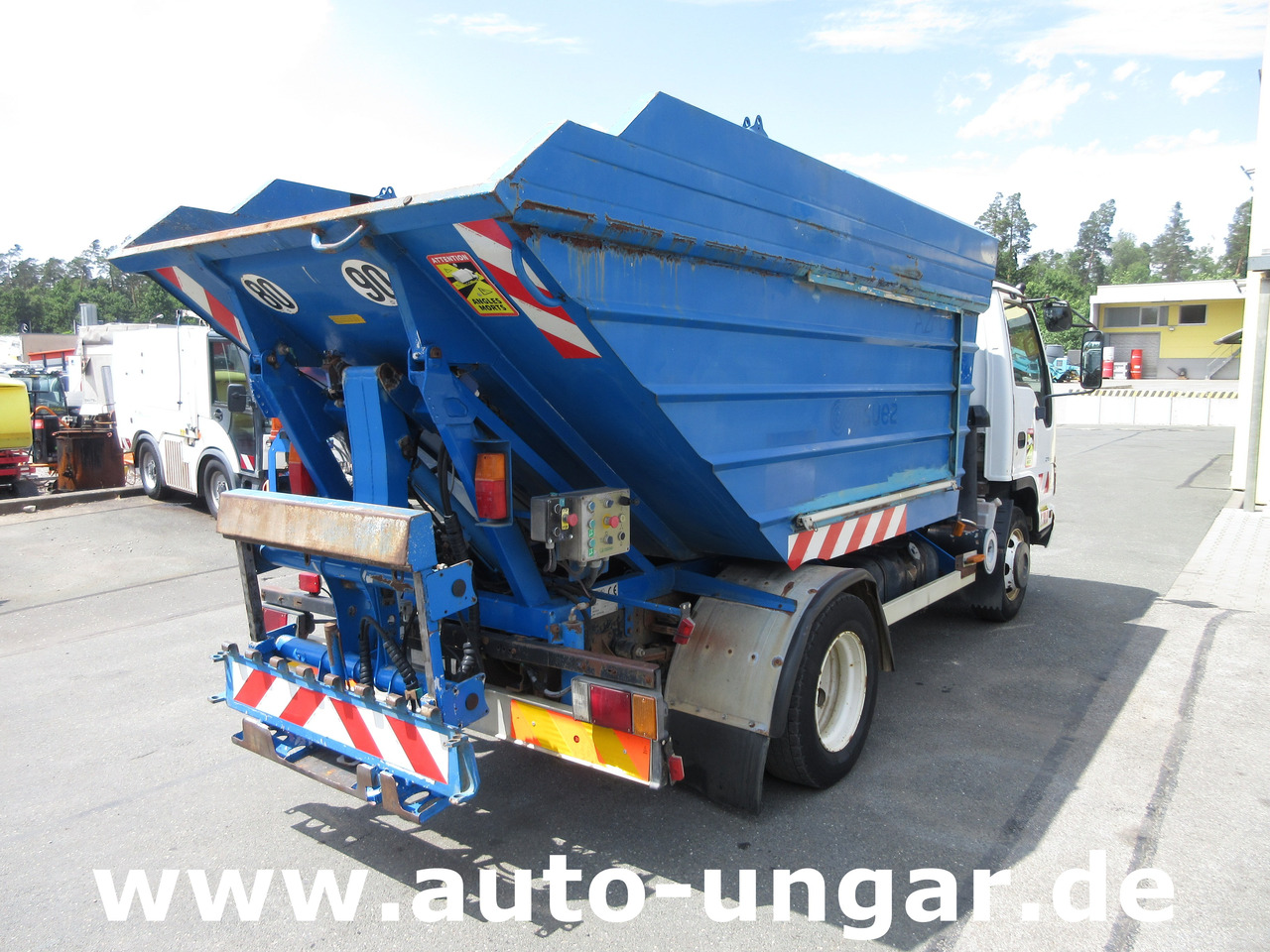 Мусоровоз ISUZU NQR Smoother Q75 Y07 Müllwagen 8m³ TECNO 7.500kg Kipper Presse Lifter: фото 6