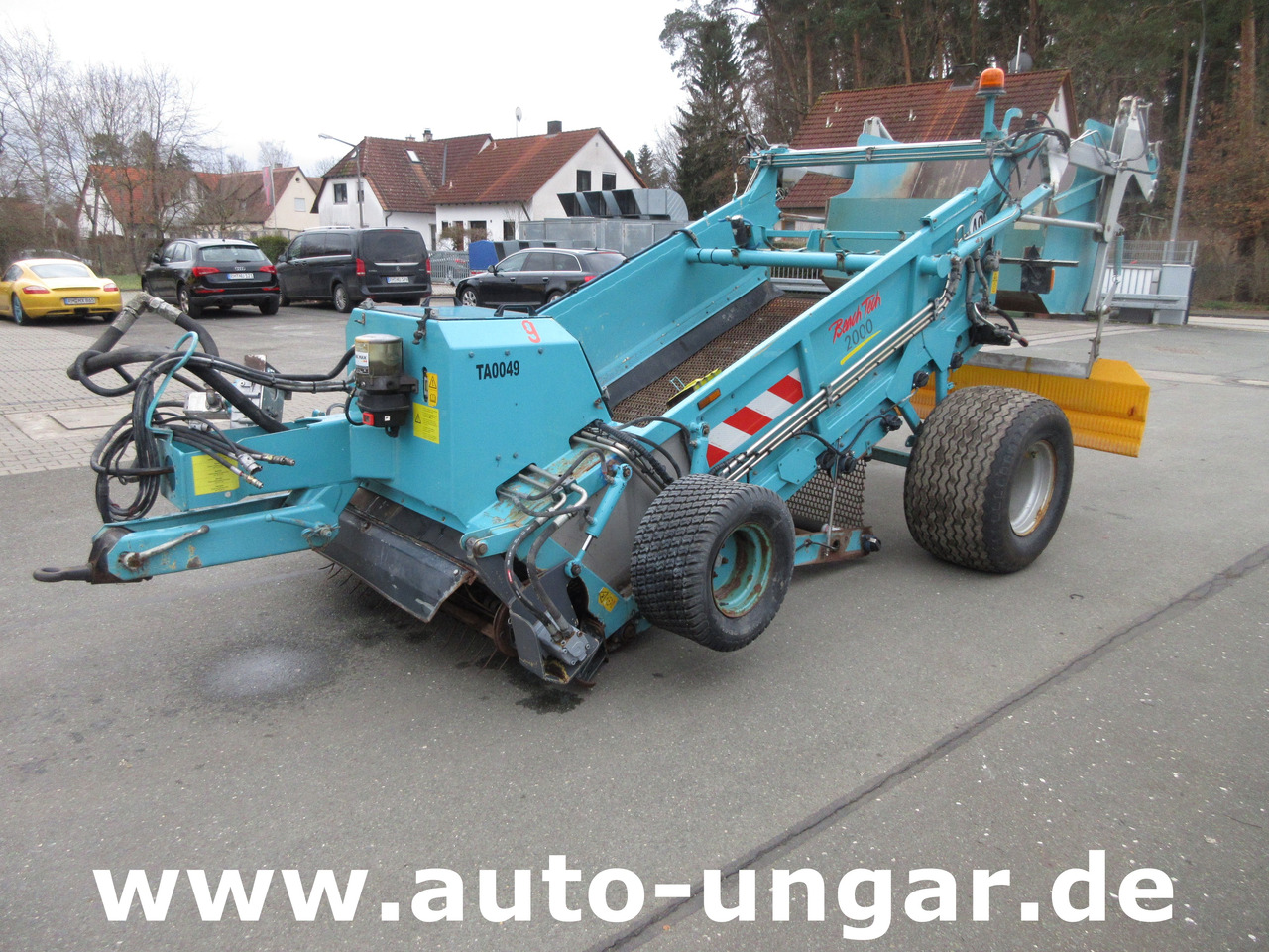 Kässbohrer BeachTech 2000 Strandreiniger Beachcleaner Nettoyeur Cribleuse de Plage - Коммунальная/ Специальная техника: фото 3 Kässbohrer BeachTech 2000 Strandreiniger Beachcleaner Nettoyeur Cribleuse de Plage - Коммунальная/ Специальная техника: фото 3