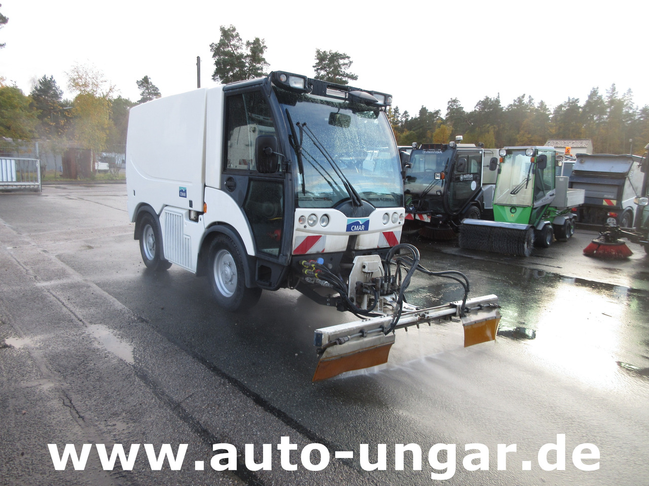 Multicar Tremo X56 CMAR LC 860 Schwemmfahrzeug Streetwasher 4x4x4 Baujahr 2014 EU5 - Коммунальная/ Специальная техника: фото 1 Multicar Tremo X56 CMAR LC 860 Schwemmfahrzeug Streetwasher 4x4x4 Baujahr 2014 EU5 - Коммунальная/ Специальная техника: фото 1