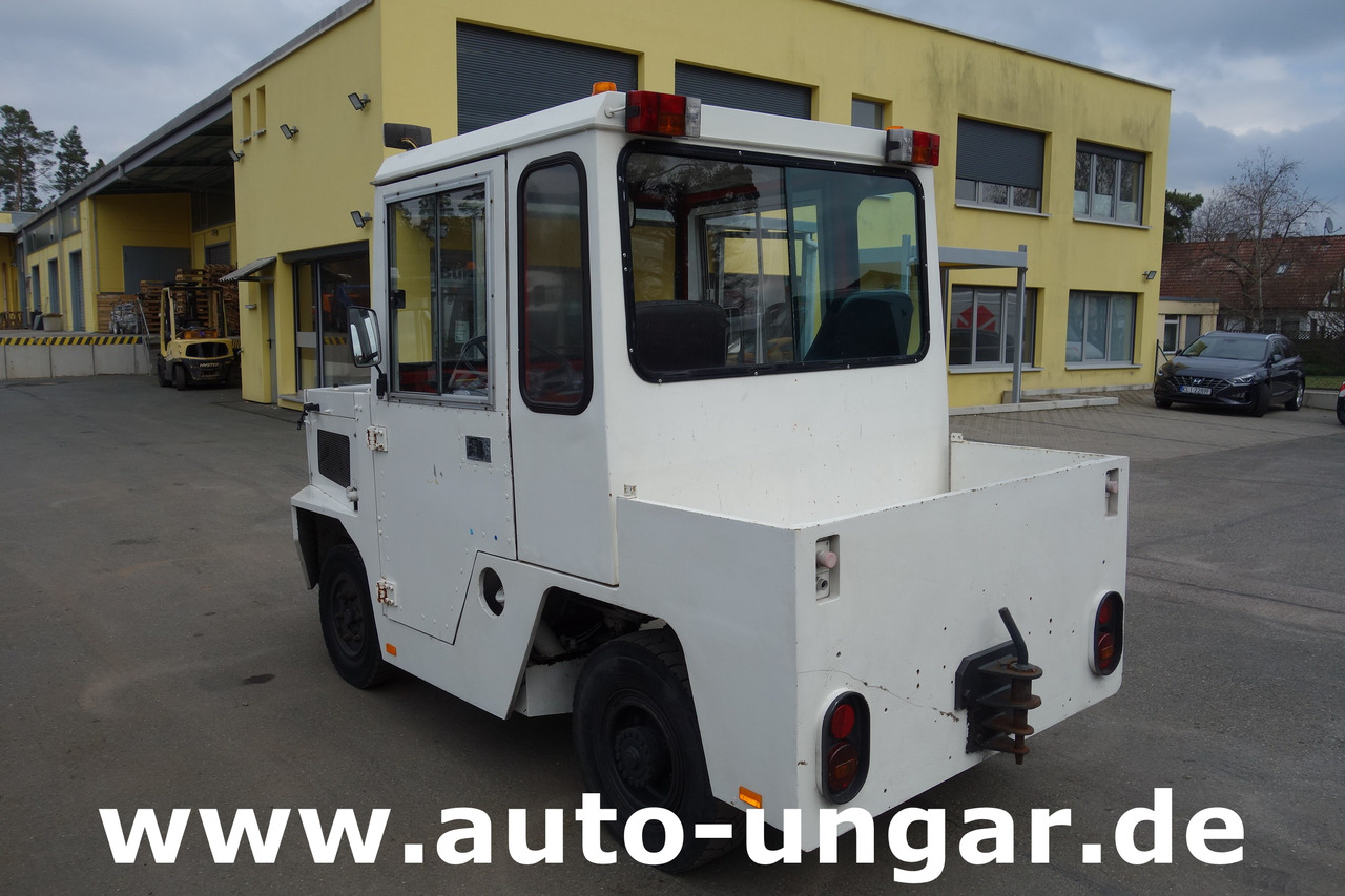 ROFAN ZD44F Jenbacher Pushback Pull - Tractor GSE Gepäckschlepper Industrieschlepper - Багажный тягач: фото 5 ROFAN ZD44F Jenbacher Pushback Pull - Tractor GSE Gepäckschlepper Industrieschlepper - Багажный тягач: фото 5