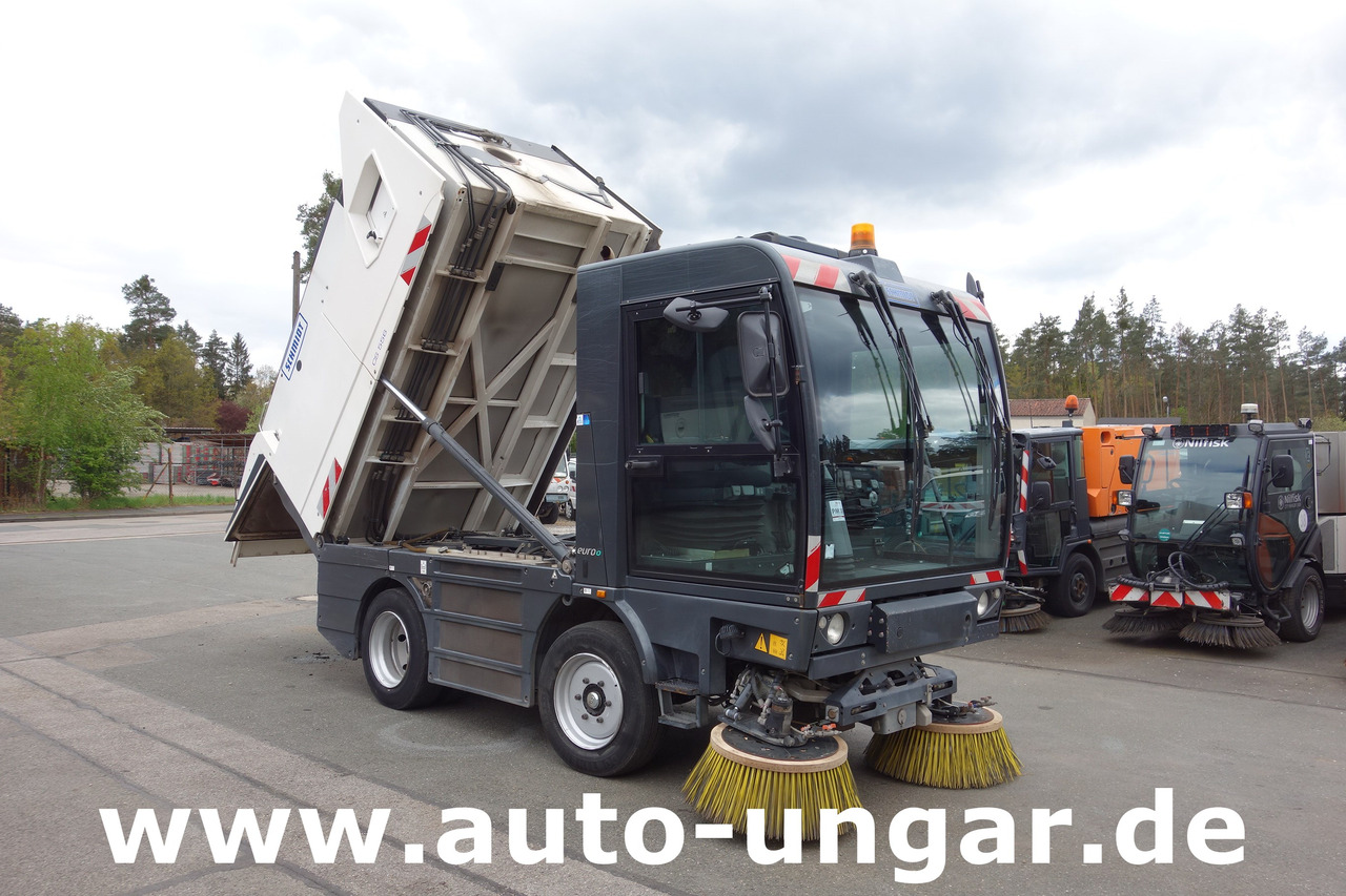 SCHMIDT Cleango 500 EURO 6 Baujahr 2017 Kehrmaschine Straßenkehrmaschine - Подметально-уборочная машина: фото 1 SCHMIDT Cleango 500 EURO 6 Baujahr 2017 Kehrmaschine Straßenkehrmaschine - Подметально-уборочная машина: фото 1