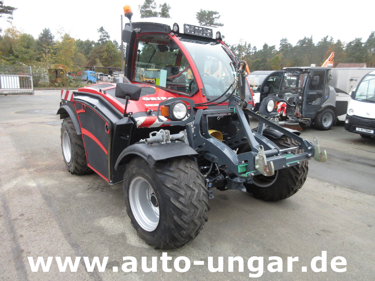 Sauerburger Grip 4-75 Standard Hangschlepper Bergtraktot Aebi TT Reform Metrac - Манипуляторная косилка: фото 1 Sauerburger Grip 4-75 Standard Hangschlepper Bergtraktot Aebi TT Reform Metrac - Манипуляторная косилка: фото 1