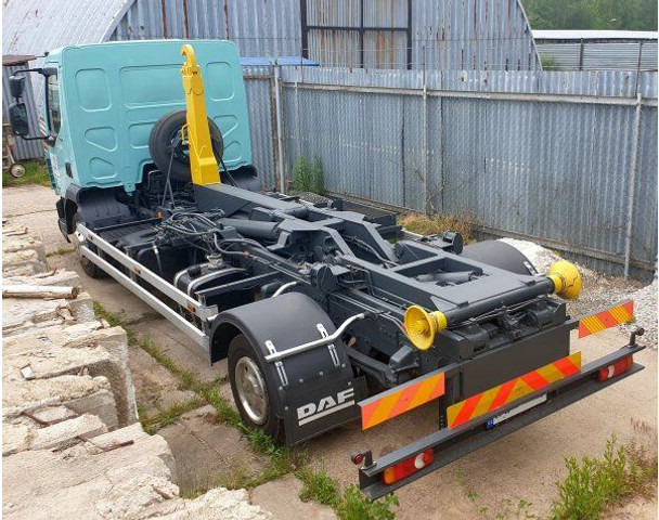 DAF 12t LF180 FA - Крюковой мультилифт: фото 3 DAF 12t LF180 FA - Крюковой мультилифт: фото 3