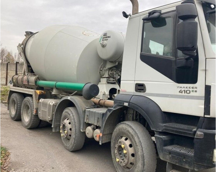 Iveco 8x4 Trakker AD340.T41B +9m3 - Автобетоносмеситель: фото 2 Iveco 8x4 Trakker AD340.T41B +9m3 - Автобетоносмеситель: фото 2