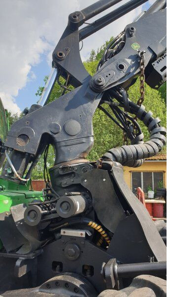 John Deere 1270E 6W - Харвестер: фото 5 John Deere 1270E 6W - Харвестер: фото 5