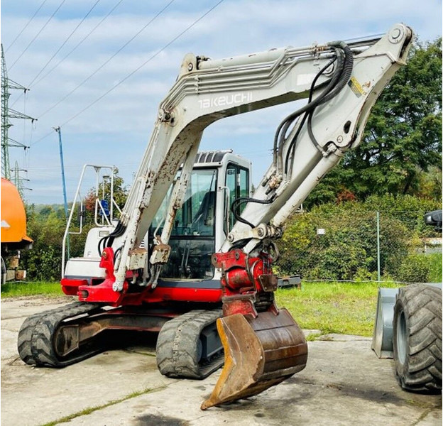 Takeuchi 7t TB175 powertilt - Мини-экскаватор: фото 4 Takeuchi 7t TB175 powertilt - Мини-экскаватор: фото 4