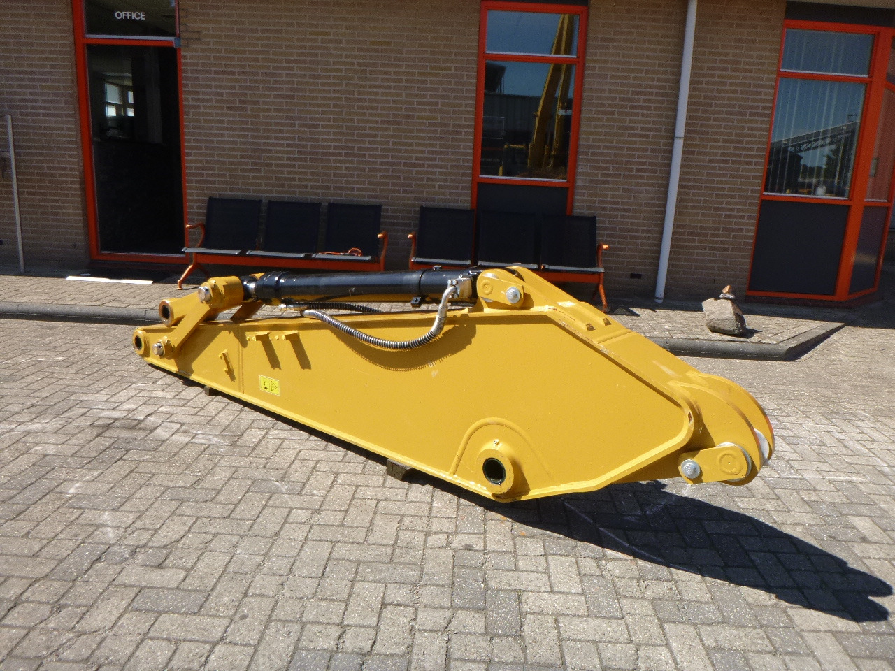 CATERPILLAR 320 GC - Стрела для Экскаваторов: фото 2 CATERPILLAR 320 GC - Стрела для Экскаваторов: фото 2