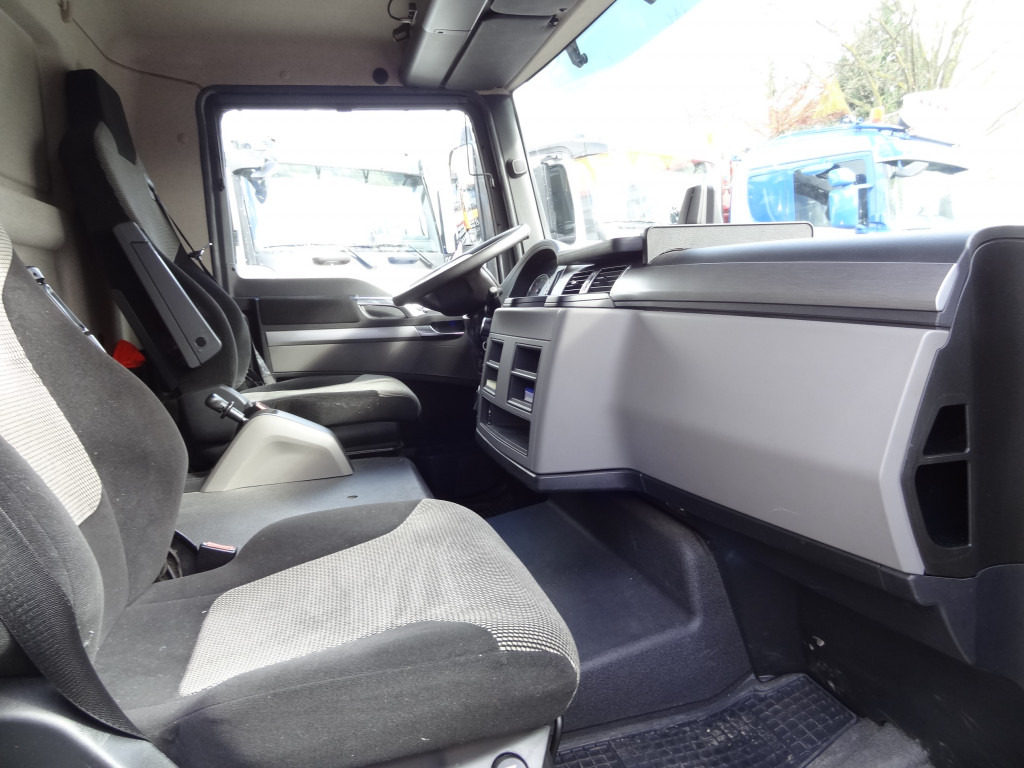 MAN TGL 8.220 BL - Тентованный грузовик: фото 5 MAN TGL 8.220 BL - Тентованный грузовик: фото 5