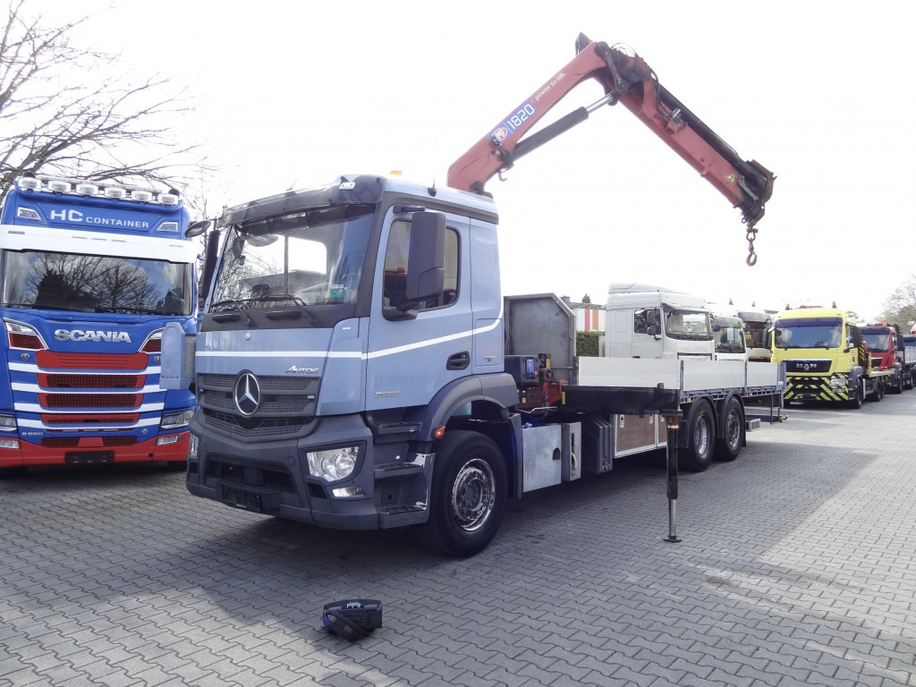 Грузовик бортовой/ Платформа, Автоманипулятор Mercedes-Benz Actros 2533 6X2 HMF 1820 Langmaterial: фото 8