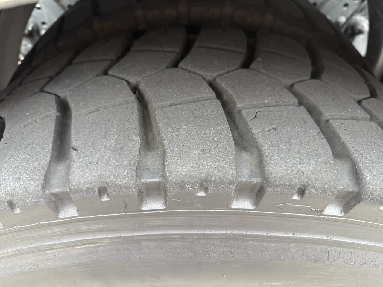 Mercedes-Benz Arocs 3251 8X4 Haken mit Kran HMF 2620 K5 - Крюковой мультилифт, Автоманипулятор: фото 2 Mercedes-Benz Arocs 3251 8X4 Haken mit Kran HMF 2620 K5 - Крюковой мультилифт, Автоманипулятор: фото 2