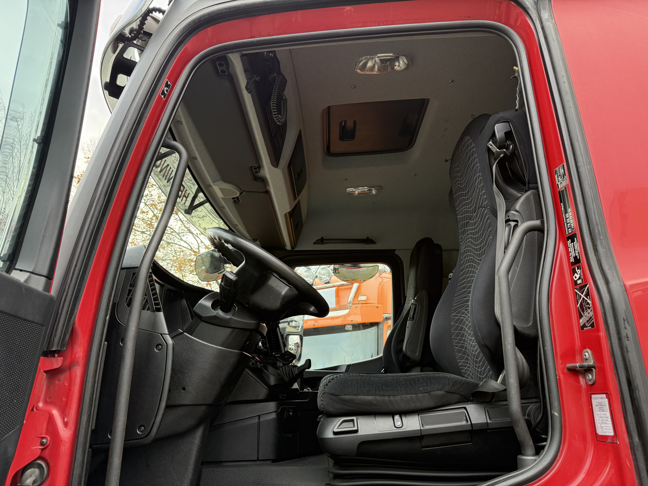 Mercedes-Benz Arocs 2642 LS 6X4 - Тягач: фото 3 Mercedes-Benz Arocs 2642 LS 6X4 - Тягач: фото 3