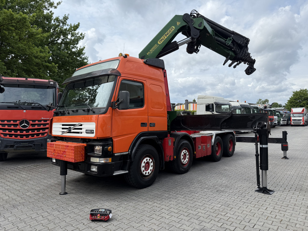 Volvo FM12 420 8X4 Kran Palfinger PK90002 31 Meter - Тягач: фото 1 Volvo FM12 420 8X4 Kran Palfinger PK90002 31 Meter - Тягач: фото 1