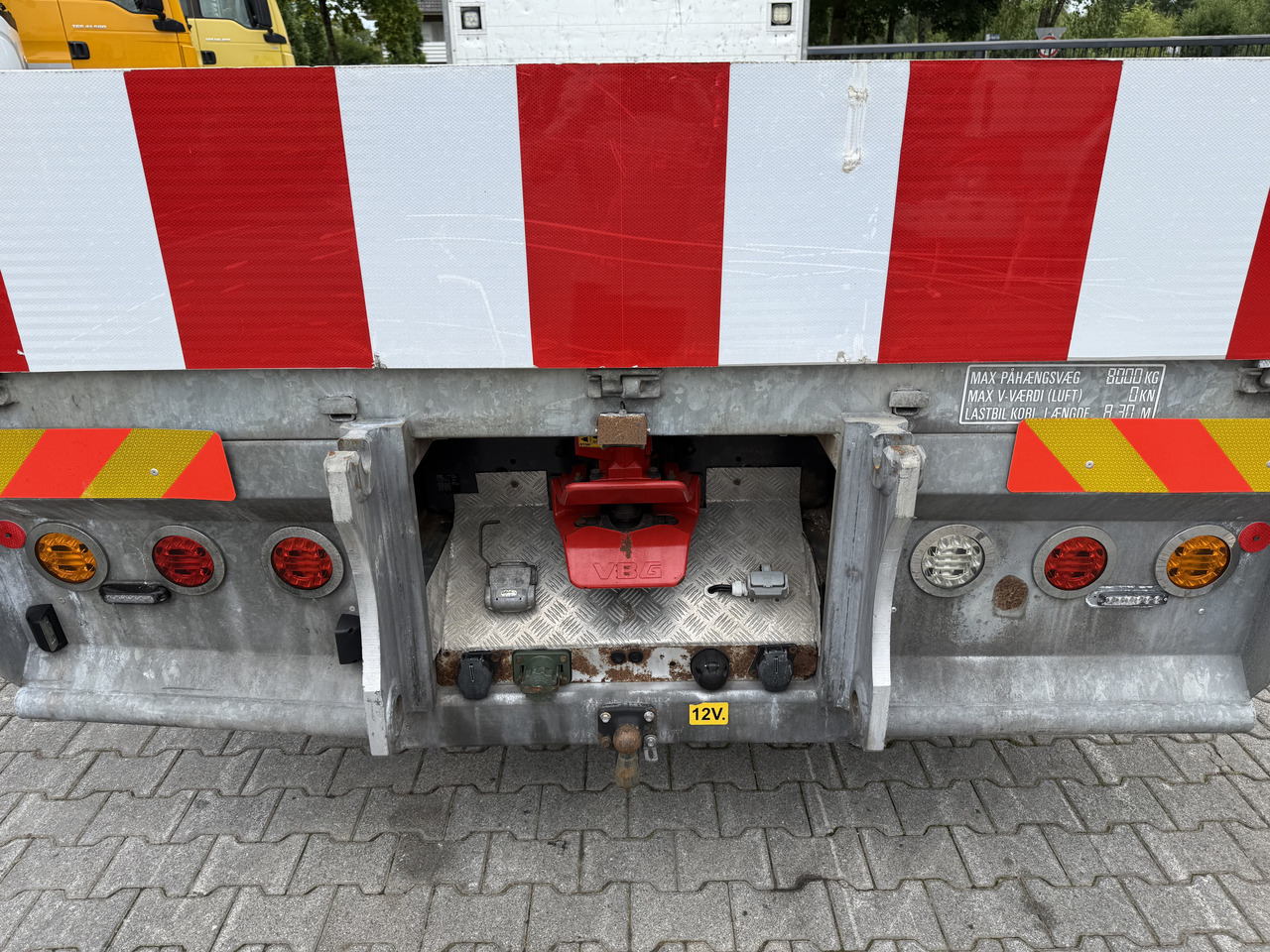 Volvo FL250.16 HMF 875 K3 - Грузовик бортовой/ Платформа, Автоманипулятор: фото 2 Volvo FL250.16 HMF 875 K3 - Грузовик бортовой/ Платформа, Автоманипулятор: фото 2