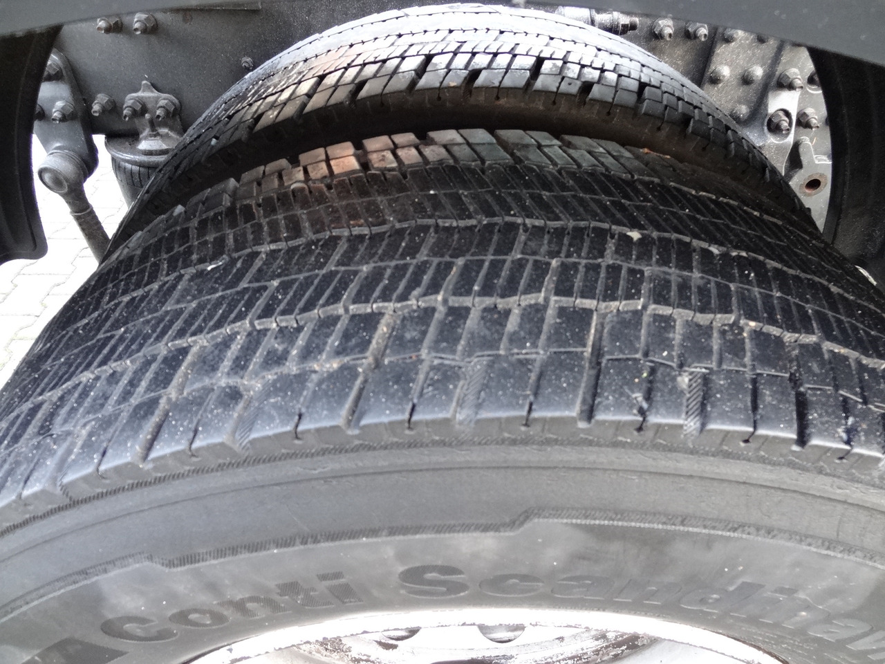 Грузовик-шасси Volvo FM420 4X4 X-Track: фото 13