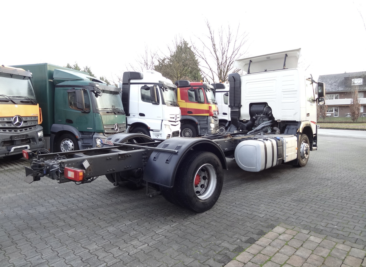 Грузовик-шасси Volvo FM420 4X4 X-Track: фото 10