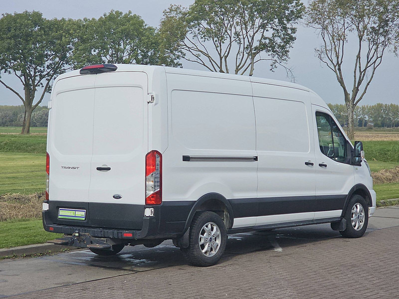 Ford Transit 2.0 TDCI 170 LIM. L3H2 - Цельнометаллический фургон: фото 3 Ford Transit 2.0 TDCI 170 LIM. L3H2 - Цельнометаллический фургон: фото 3