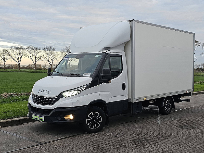 Iveco Daily 35S16 Bakwagen Laadklep! - Фургон с закрытым кузовом: фото 2 Iveco Daily 35S16 Bakwagen Laadklep! - Фургон с закрытым кузовом: фото 2
