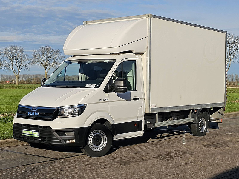 MAN TGE 3.180 Bakwagen Laadklep! - Фургон с закрытым кузовом: фото 2 MAN TGE 3.180 Bakwagen Laadklep! - Фургон с закрытым кузовом: фото 2