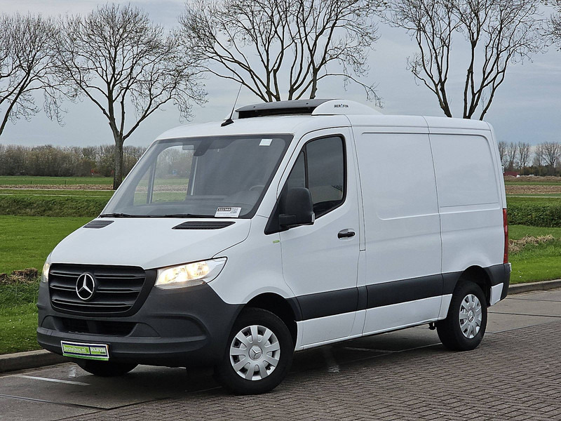 Mercedes-Benz Sprinter 311 CDI FRIGO L1H1 - Фургон-рефрижератор: фото 2 Mercedes-Benz Sprinter 311 CDI FRIGO L1H1 - Фургон-рефрижератор: фото 2