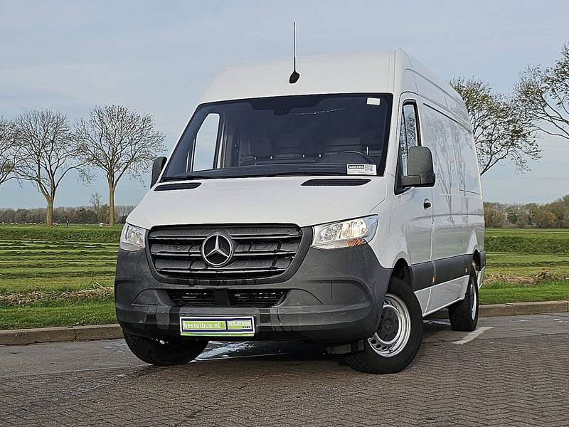 Mercedes-Benz Sprinter 314 L2H2 RWD Airco Euro6 - Цельнометаллический фургон: фото 1 Mercedes-Benz Sprinter 314 L2H2 RWD Airco Euro6 - Цельнометаллический фургон: фото 1