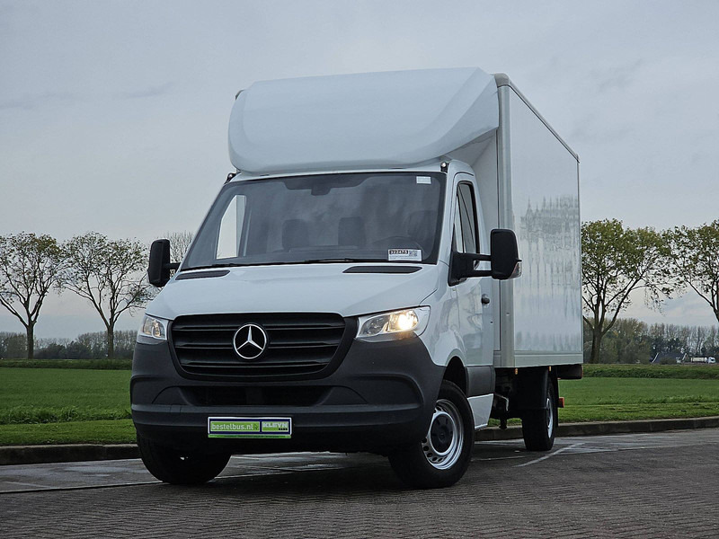 Mercedes-Benz Sprinter 315 Bakwagen Laadklep! - Фургон с закрытым кузовом: фото 1 Mercedes-Benz Sprinter 315 Bakwagen Laadklep! - Фургон с закрытым кузовом: фото 1