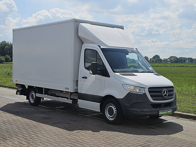 Mercedes-Benz Sprinter 316 Bakwagen Laadklep! - Фургон с закрытым кузовом: фото 5 Mercedes-Benz Sprinter 316 Bakwagen Laadklep! - Фургон с закрытым кузовом: фото 5