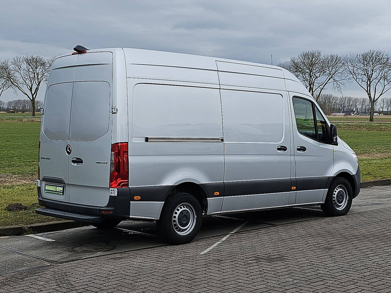 Mercedes-Benz Sprinter 316 L2H2 Automaat Navi ! - Цельнометаллический фургон: фото 3 Mercedes-Benz Sprinter 316 L2H2 Automaat Navi ! - Цельнометаллический фургон: фото 3