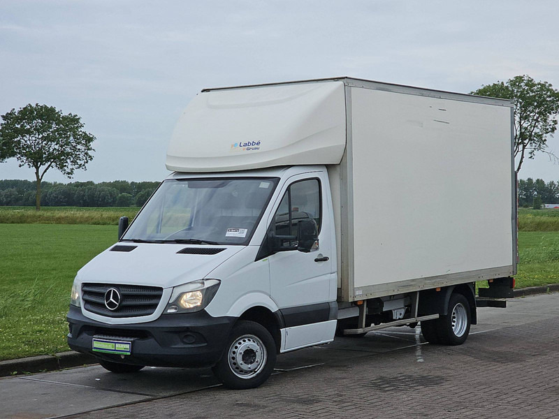Mercedes-Benz Sprinter 514 Bakwagen Laadklep! - Фургон с закрытым кузовом: фото 2 Mercedes-Benz Sprinter 514 Bakwagen Laadklep! - Фургон с закрытым кузовом: фото 2