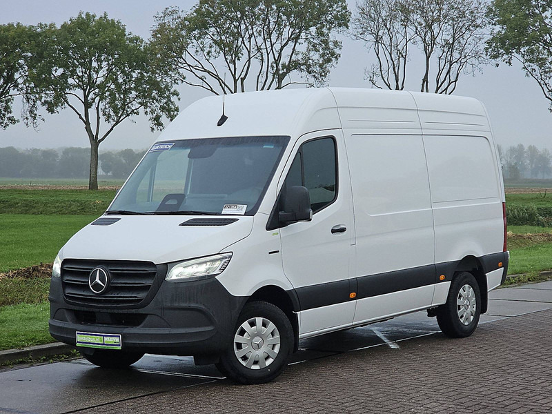 Mercedes-Benz eSprinter 320 L2H2 81kWh Nieuw - Цельнометаллический фургон, Электрический фургон: фото 2 Mercedes-Benz eSprinter 320 L2H2 81kWh Nieuw - Цельнометаллический фургон, Электрический фургон: фото 2