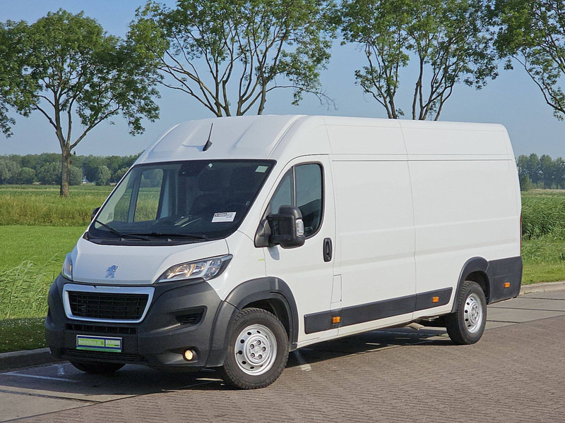 Peugeot Boxer 2.2 BHDI 140 L4H2 - Цельнометаллический фургон: фото 2 Peugeot Boxer 2.2 BHDI 140 L4H2 - Цельнометаллический фургон: фото 2