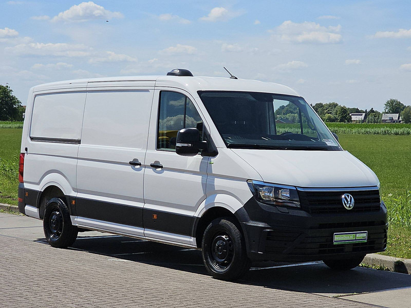Volkswagen Crafter 2.0 L2H1 Navi Euro6 - Цельнометаллический фургон: фото 5 Volkswagen Crafter 2.0 L2H1 Navi Euro6 - Цельнометаллический фургон: фото 5