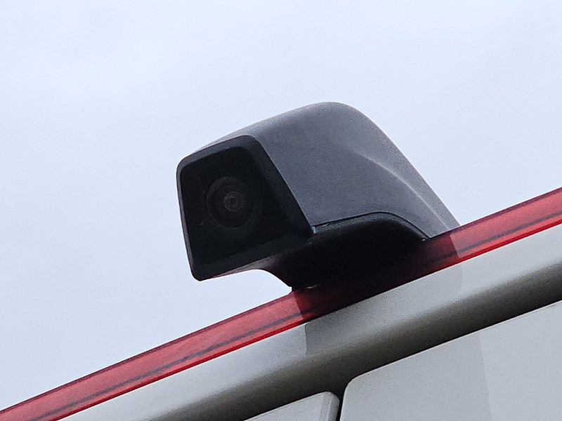 Цельнометаллический фургон Volkswagen Crafter 2.0 TDI 177 AUT. L3H3: фото 18