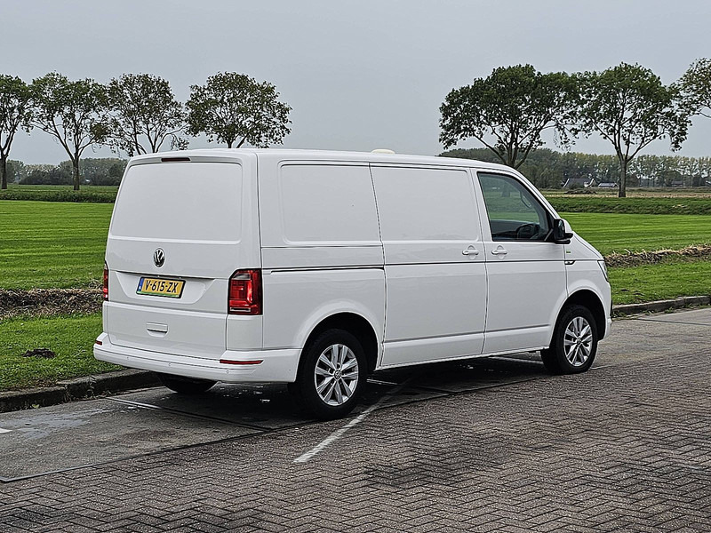 Volkswagen Transporter 2.0 TDI 115 EDITION L1H1 - Легковой фургон: фото 3 Volkswagen Transporter 2.0 TDI 115 EDITION L1H1 - Легковой фургон: фото 3